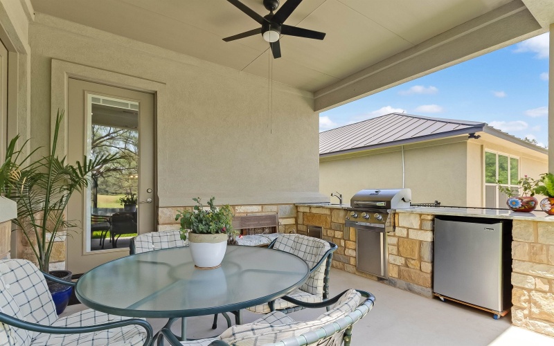 317 Parallel Circle, Horseshoe Bay, TX 78657, 2 Bedrooms Bedrooms, ,2 BathroomsBathrooms,Residential,For Sale,317 Parallel Circle,173983