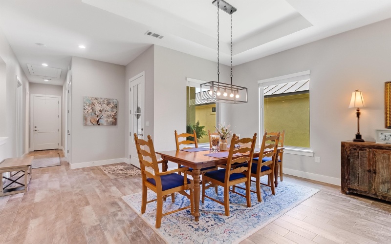 317 Parallel Circle, Horseshoe Bay, TX 78657, 2 Bedrooms Bedrooms, ,2 BathroomsBathrooms,Residential,For Sale,317 Parallel Circle,173983