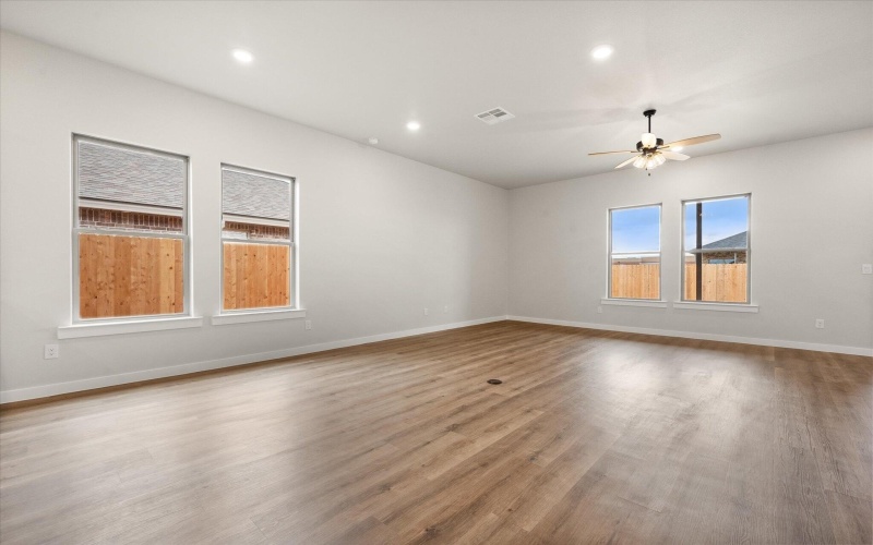 6002 Volney Avenue, Lubbock, TX 79407, 3 Bedrooms Bedrooms, ,2 BathroomsBathrooms,Residential,For Sale,6002 Volney Avenue,202556759