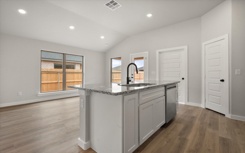 6004 Volney Avenue, Lubbock, TX 79407, 4 Bedrooms Bedrooms, ,2 BathroomsBathrooms,Residential,For Sale,6004 Volney Avenue,202556760