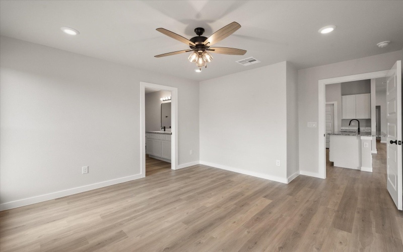6004 Volney Avenue, Lubbock, TX 79407, 4 Bedrooms Bedrooms, ,2 BathroomsBathrooms,Residential,For Sale,6004 Volney Avenue,202556760
