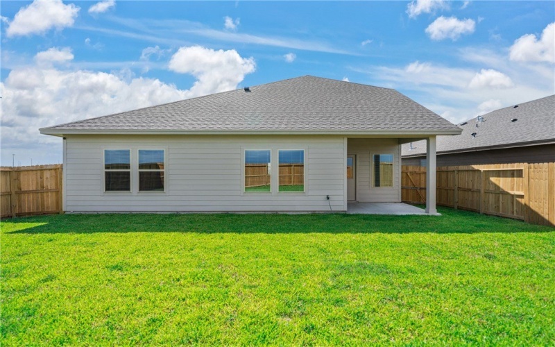 2506 Excelsior Boulevard, Corpus Christi, TX 78415, 4 Habitaciones Habitaciones , ,3 BañosBaños,Residential,En Venta,2506 Excelsior Boulevard,451449