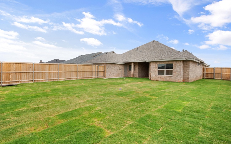 4604 141st Street, Lubbock, TX 79424, 4 Bedrooms Bedrooms, ,3 BathroomsBathrooms,Residential,For Sale,4604 141st Street,202556781