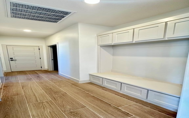 2217 S County Rd 1059, Midland, TX 79705, 4 Bedrooms Bedrooms, ,2 BathroomsBathrooms,Residential,For Sale,2217 S County Rd 1059,50083210