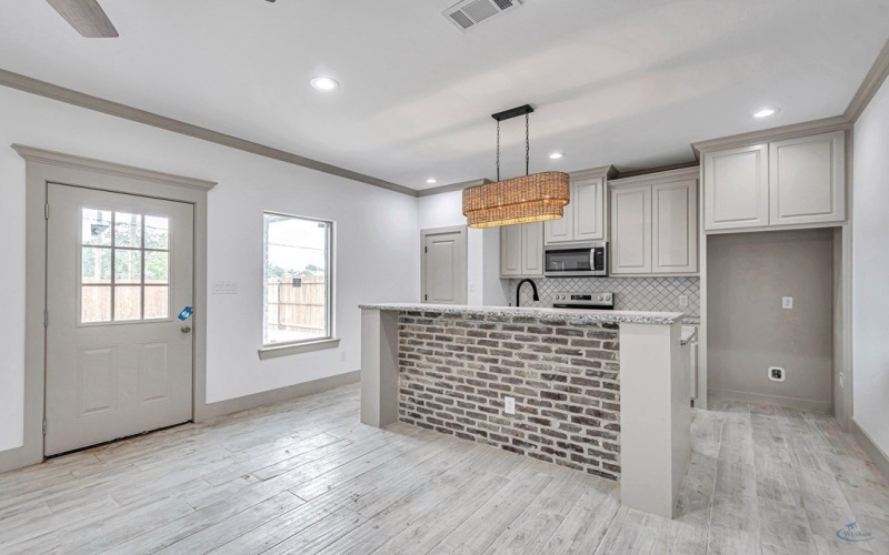 603 S Benton, Midland, TX 79701, 3 Bedrooms Bedrooms, ,2 BathroomsBathrooms,Residential,For Sale,603 S Benton,50083211