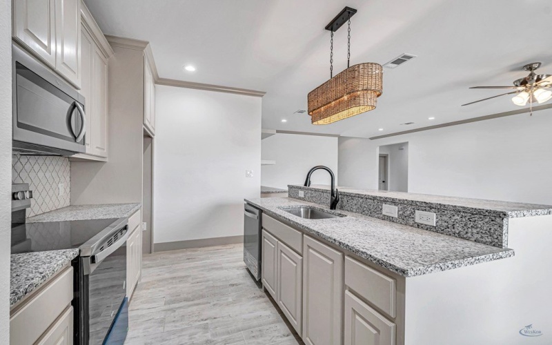 603 S Benton, Midland, TX 79701, 3 Bedrooms Bedrooms, ,2 BathroomsBathrooms,Residential,For Sale,603 S Benton,50083211