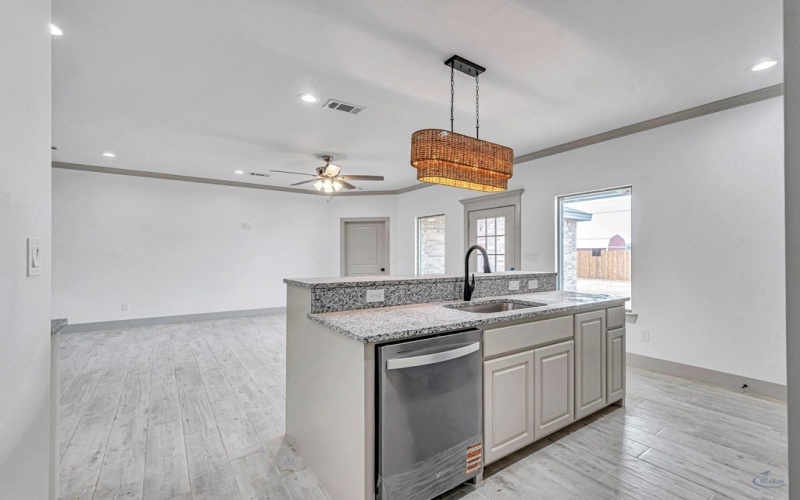 603 S Benton, Midland, TX 79701, 3 Bedrooms Bedrooms, ,2 BathroomsBathrooms,Residential,For Sale,603 S Benton,50083211