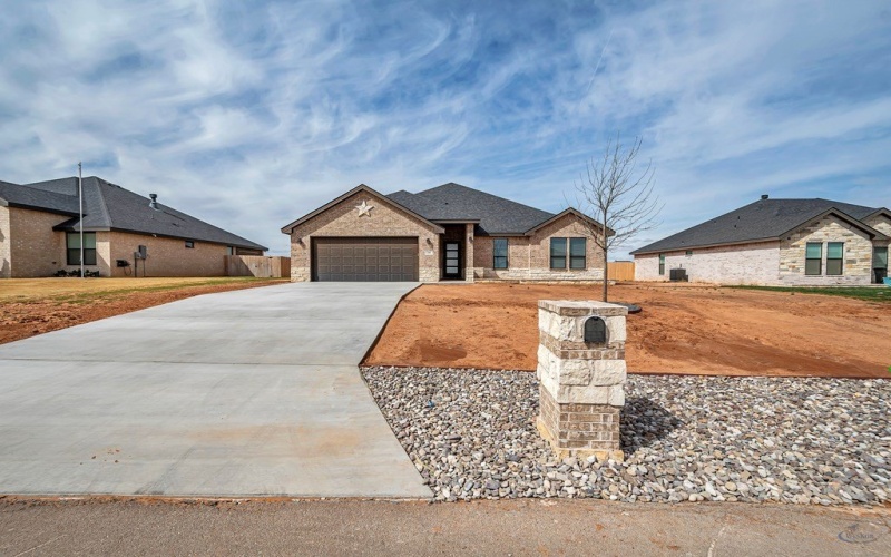2200 S County Rd 1059, Midland, TX 79706, 4 Bedrooms Bedrooms, ,2 BathroomsBathrooms,Residential,For Sale,2200 S County Rd 1059,50083214