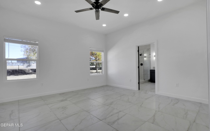 10478 Monte Mayor Drive, Socorro, TX 79927, 4 Habitaciones Habitaciones , ,2 BañosBaños,Residential,En Venta,10478 Monte Mayor Drive,925176