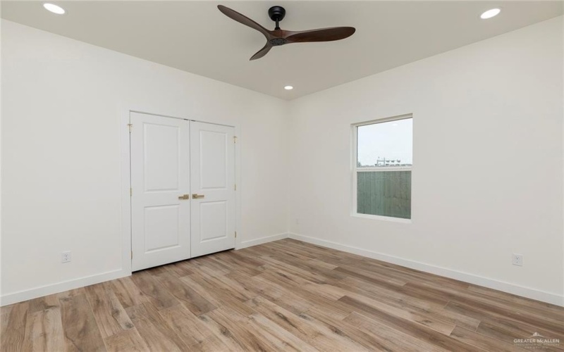 5706 N 44th Lane, McAllen, TX 78504, 3 Bedrooms Bedrooms, ,2 BathroomsBathrooms,Residential,For Sale,5706 N 44th Lane,474512