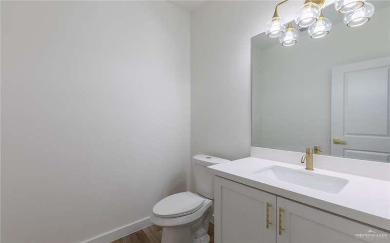 5706 N 44th Lane, McAllen, TX 78504, 3 Bedrooms Bedrooms, ,2 BathroomsBathrooms,Residential,For Sale,5706 N 44th Lane,474512