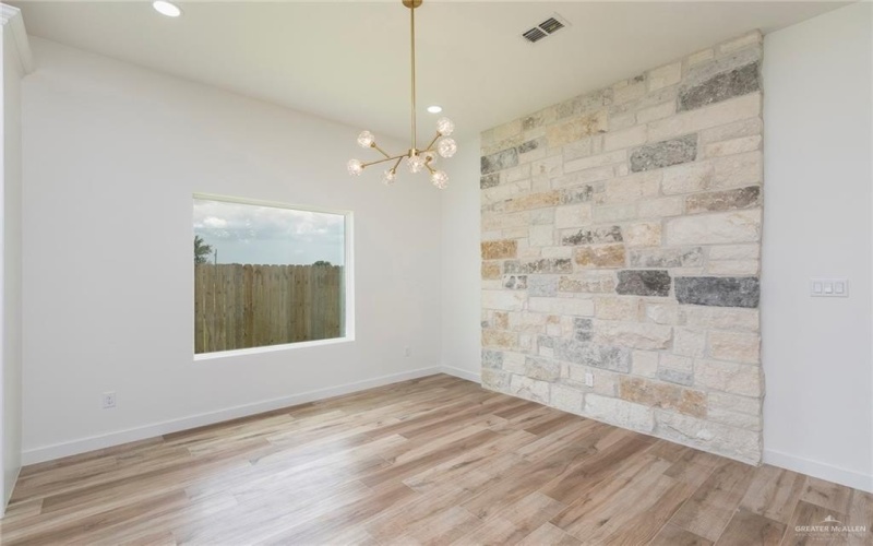 5706 N 44th Lane, McAllen, TX 78504, 3 Bedrooms Bedrooms, ,2 BathroomsBathrooms,Residential,For Sale,5706 N 44th Lane,474512