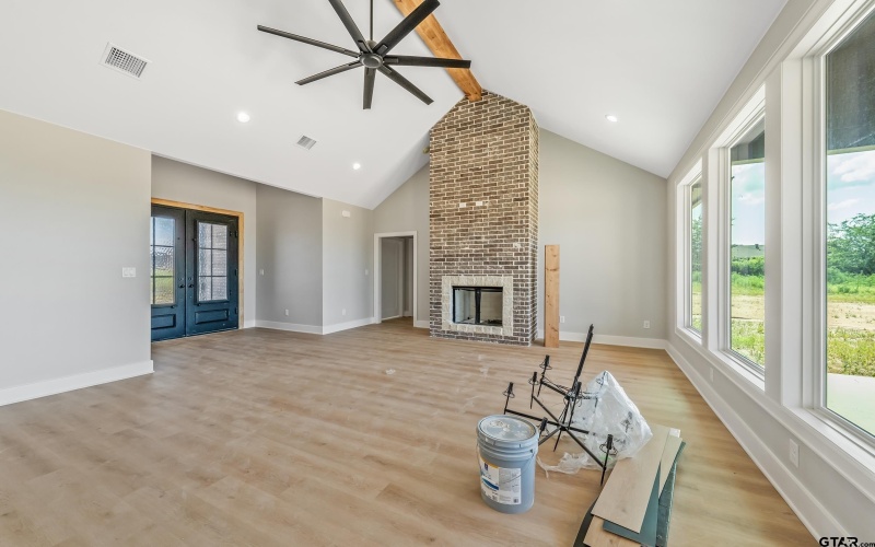 636 Prince Lane, Tyler, TX 75704, 4 Habitaciones Habitaciones , ,2 BañosBaños,Residential,En Venta,636 Prince Lane,25009627