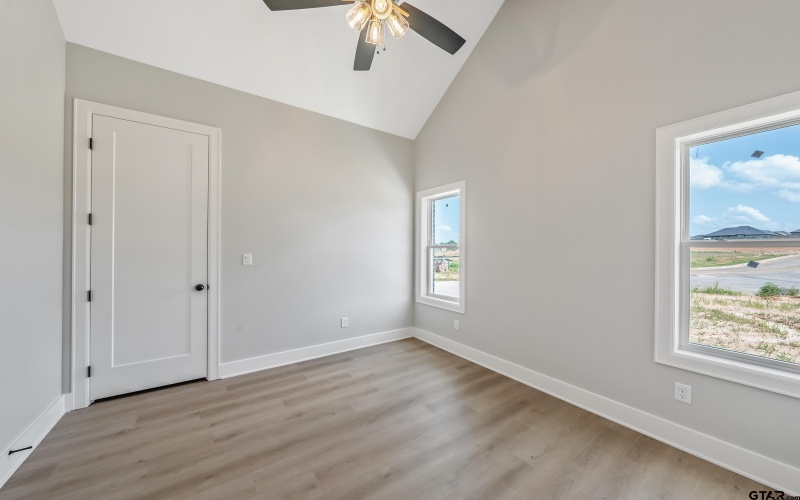 636 Prince Lane, Tyler, TX 75704, 4 Habitaciones Habitaciones , ,2 BañosBaños,Residential,En Venta,636 Prince Lane,25009627