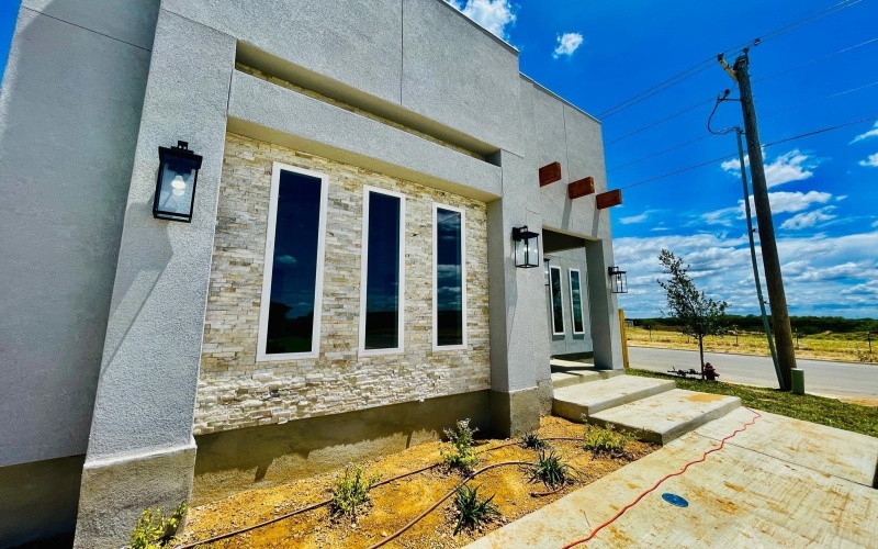 3701 Birge Dr., LAREDO, TX 78046, 4 Bedrooms Bedrooms, ,2 BathroomsBathrooms,Residential,For Sale,3701 Birge Dr.,20252705