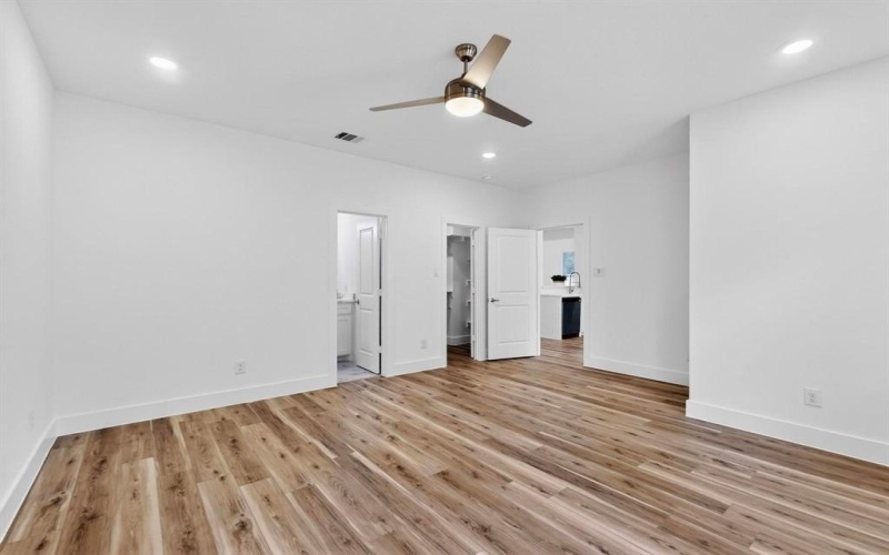 103 S Alma Avenue, Kerens, TX 75144, 3 Bedrooms Bedrooms, ,2 BathroomsBathrooms,Residential,For Sale,103 S Alma Avenue,20970574