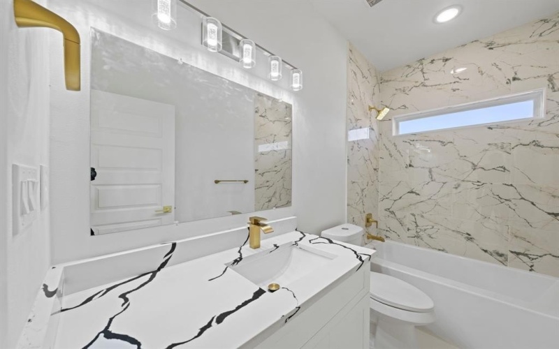 2635 Pennsylvania Avenue, Dallas, TX 75215, 4 Habitaciones Habitaciones , ,2 BañosBaños,Residential,En Venta,2635 Pennsylvania Avenue,20978301