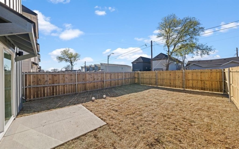 2635 Pennsylvania Avenue, Dallas, TX 75215, 4 Habitaciones Habitaciones , ,2 BañosBaños,Residential,En Venta,2635 Pennsylvania Avenue,20978301