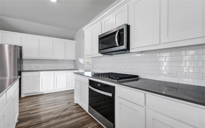502 Huntley Drive, McKinney, TX 75071, 3 Bedrooms Bedrooms, ,2 BathroomsBathrooms,Residential Lease,For Rent,502 Huntley Drive,20979253