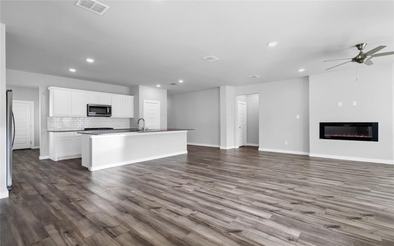 502 Huntley Drive, McKinney, TX 75071, 3 Bedrooms Bedrooms, ,2 BathroomsBathrooms,Residential Lease,For Rent,502 Huntley Drive,20979253