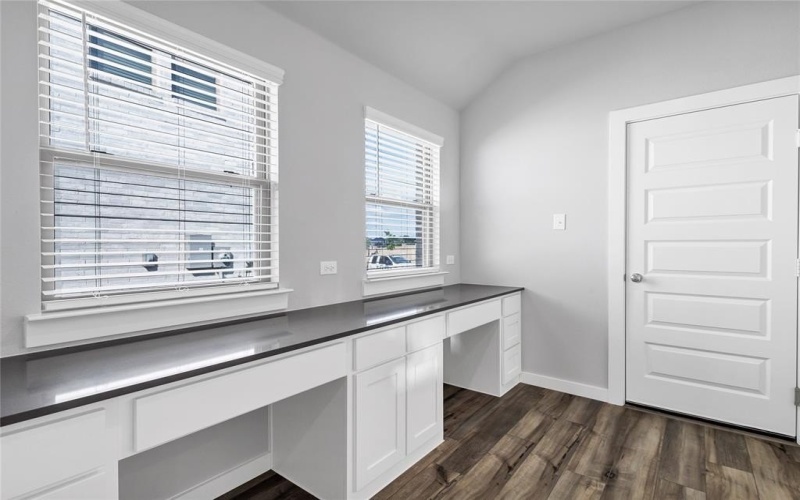 502 Huntley Drive, McKinney, TX 75071, 3 Bedrooms Bedrooms, ,2 BathroomsBathrooms,Residential Lease,For Rent,502 Huntley Drive,20979253
