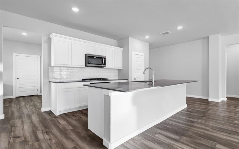502 Huntley Drive, McKinney, TX 75071, 3 Bedrooms Bedrooms, ,2 BathroomsBathrooms,Residential Lease,For Rent,502 Huntley Drive,20979253
