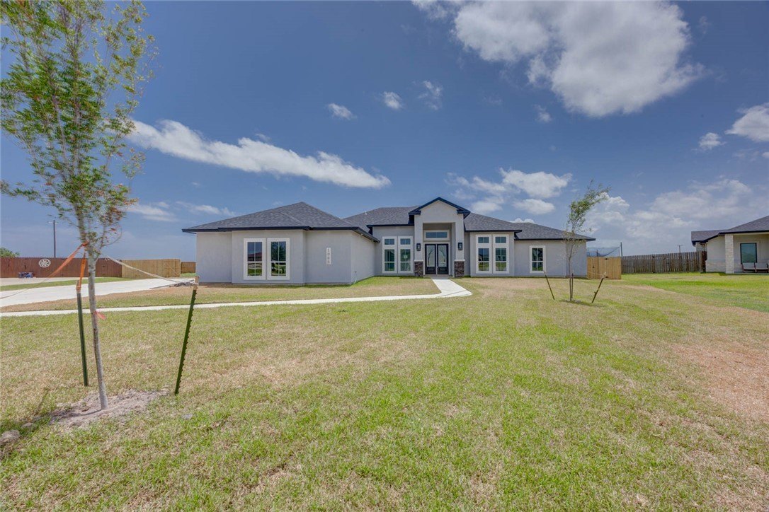 1365 Whitehand Court, Corpus Christi, TX 78415, 5 Habitaciones Habitaciones , ,3 BañosBaños,Residential,En Venta,1365 Whitehand Court,457689