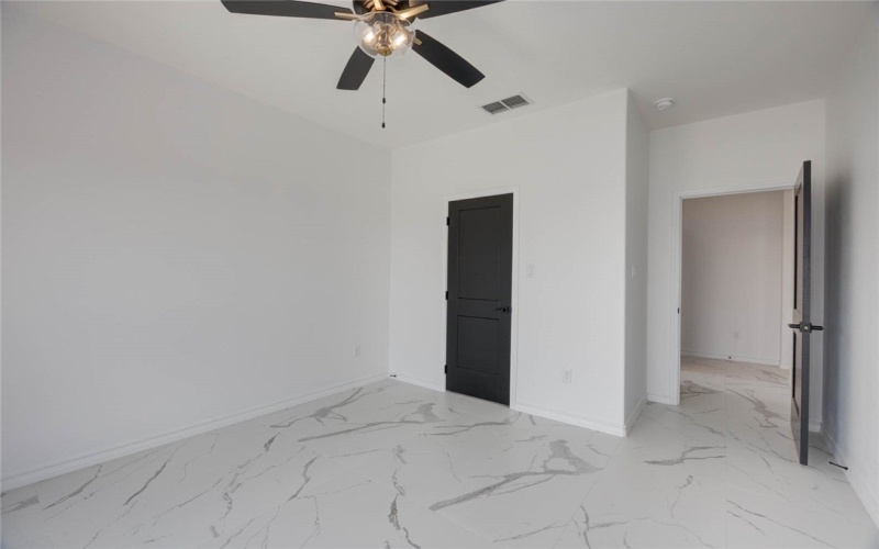 1365 Whitehand Court, Corpus Christi, TX 78415, 5 Habitaciones Habitaciones , ,3 BañosBaños,Residential,En Venta,1365 Whitehand Court,457689