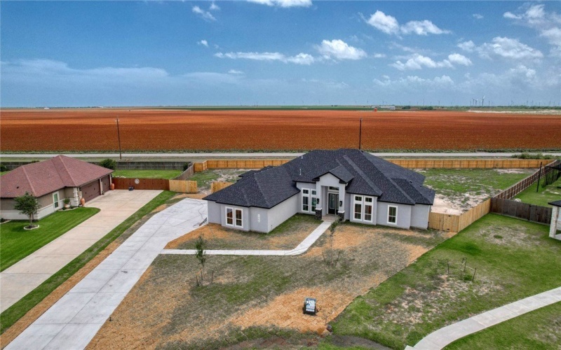 1365 Whitehand Court, Corpus Christi, TX 78415, 5 Habitaciones Habitaciones , ,3 BañosBaños,Residential,En Venta,1365 Whitehand Court,457689