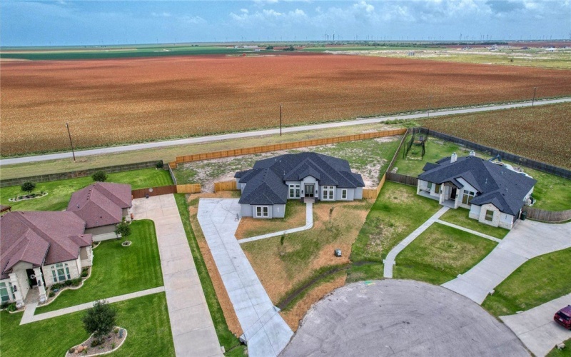 1365 Whitehand Court, Corpus Christi, TX 78415, 5 Habitaciones Habitaciones , ,3 BañosBaños,Residential,En Venta,1365 Whitehand Court,457689