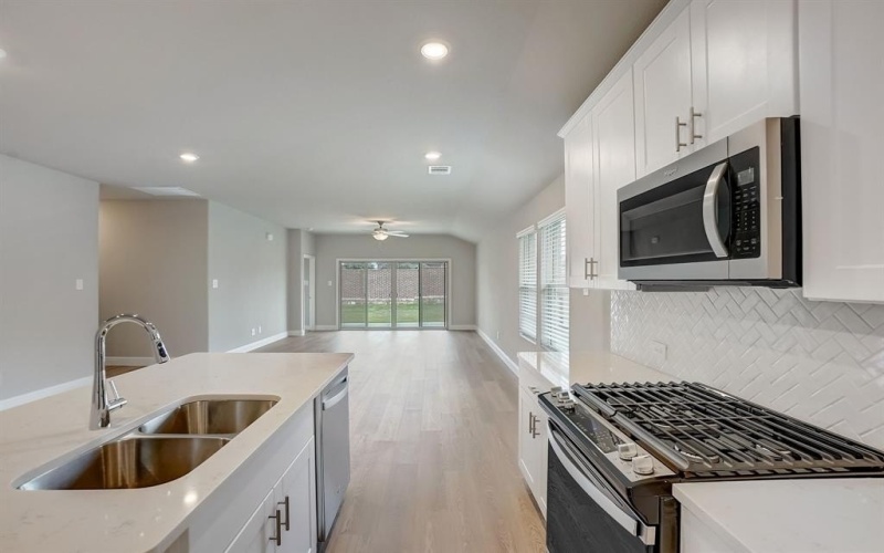 2225 Currents Road, Princeton, TX 75407, 3 Bedrooms Bedrooms, ,2 BathroomsBathrooms,Residential,For Sale,2225 Currents Road,20979350