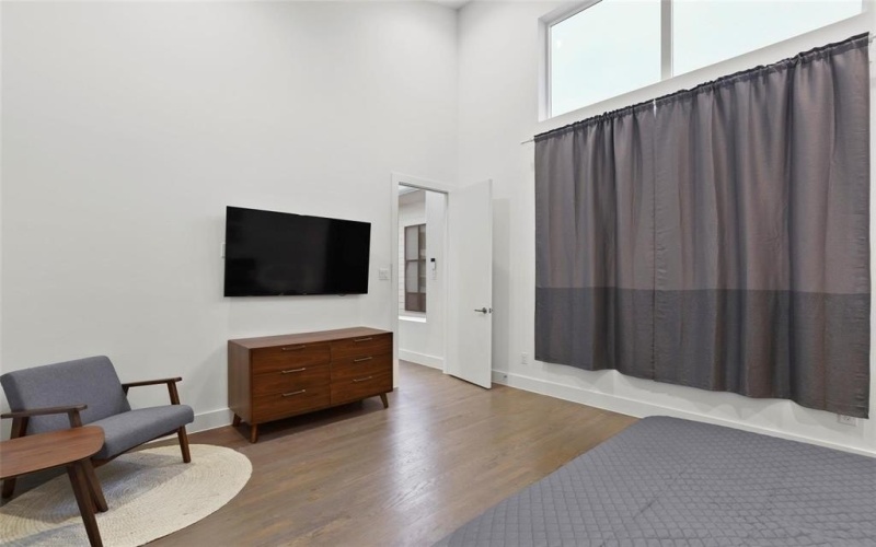 2226 N Garrett Avenue #105, Dallas, TX 75206, 2 Bedrooms Bedrooms, ,2 BathroomsBathrooms,Residential Lease,For Rent,2226 N Garrett Avenue,20978704