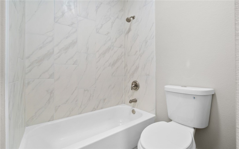 202 Drum Drive, Rockport, TX 78382, 4 Habitaciones Habitaciones , ,3 BañosBaños,Residential,En Venta,202 Drum Drive,451802