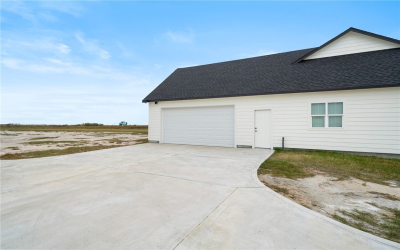 202 Drum Drive, Rockport, TX 78382, 4 Habitaciones Habitaciones , ,3 BañosBaños,Residential,En Venta,202 Drum Drive,451802