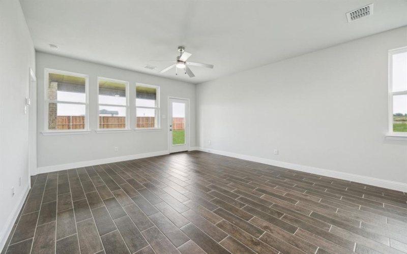 1610 Athena Lane, Forney, TX 75126, 4 Bedrooms Bedrooms, ,2 BathroomsBathrooms,Residential,For Sale,1610 Athena Lane,20978859