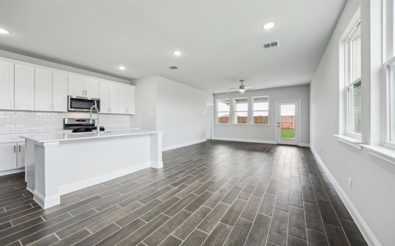 1610 Athena Lane, Forney, TX 75126, 4 Bedrooms Bedrooms, ,2 BathroomsBathrooms,Residential,For Sale,1610 Athena Lane,20978859