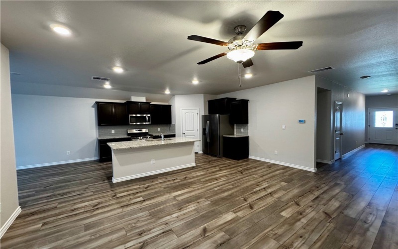 2614 Fitch Price Way, Corpus Christi, TX 78415, 4 Habitaciones Habitaciones , ,2 BañosBaños,Residential,En Venta,2614 Fitch Price Way,451848