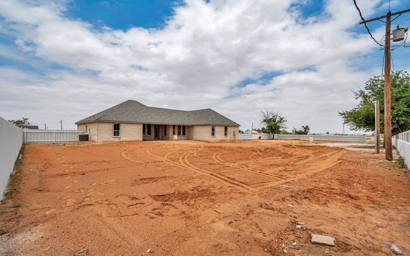 10801 W County Rd 142, Midland, TX 79706, 4 Bedrooms Bedrooms, ,2 BathroomsBathrooms,Residential,For Sale,10801 W County Rd 142,50083247