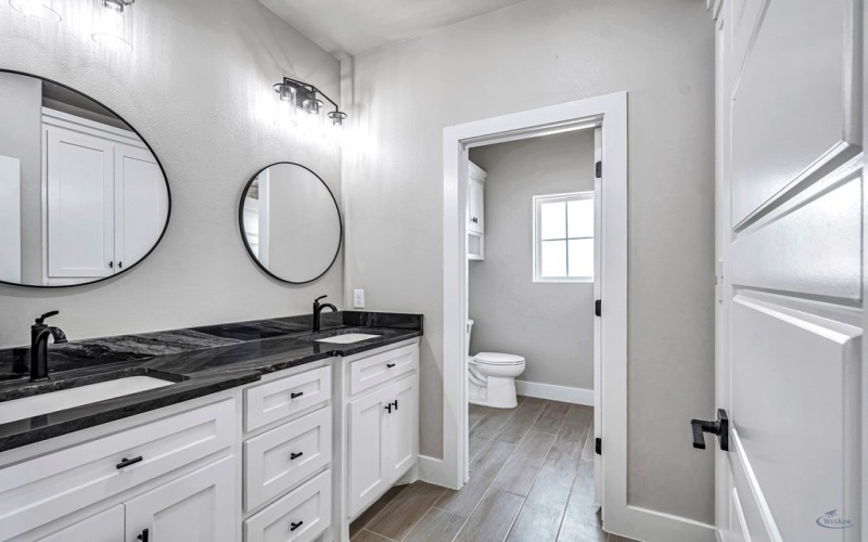 10801 W County Rd 142, Midland, TX 79706, 4 Bedrooms Bedrooms, ,2 BathroomsBathrooms,Residential,For Sale,10801 W County Rd 142,50083247
