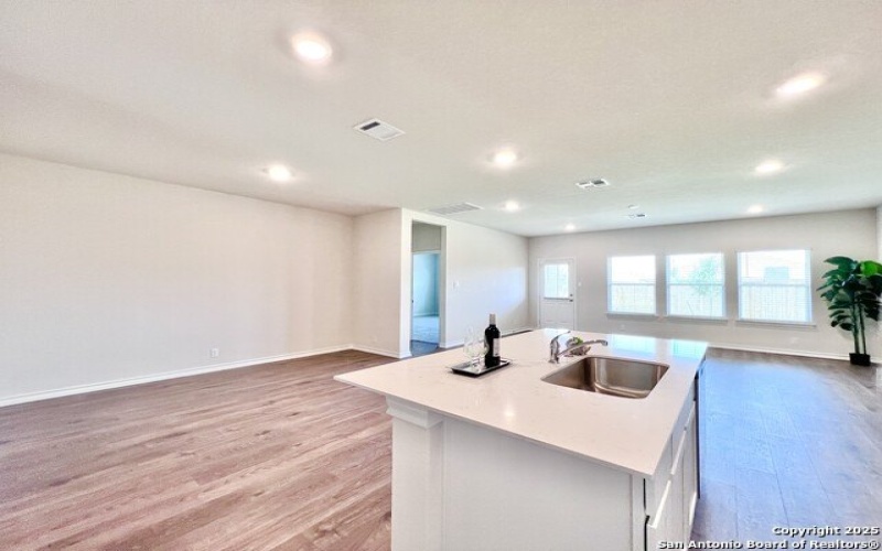 21109 WATERCOURSE WAY, San Antonio, TX 78266, 4 Bedrooms Bedrooms, ,3 BathroomsBathrooms,Residential Lease,For Rent,21109 WATERCOURSE WAY,1874631