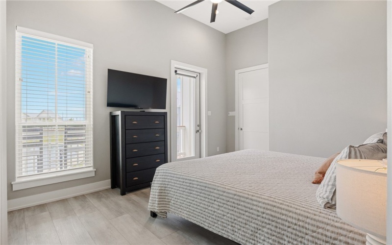 114 Barefoot, Port Aransas, TX 78373, 4 Habitaciones Habitaciones , ,5 BañosBaños,Residential,En Venta,114 Barefoot,457765