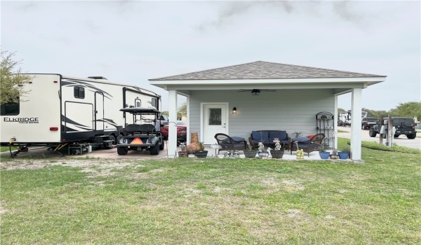 111 Augusta, Aransas Pass, TX 78336, ,1 BathroomBathrooms,Residential,For Sale,111 Augusta,457768