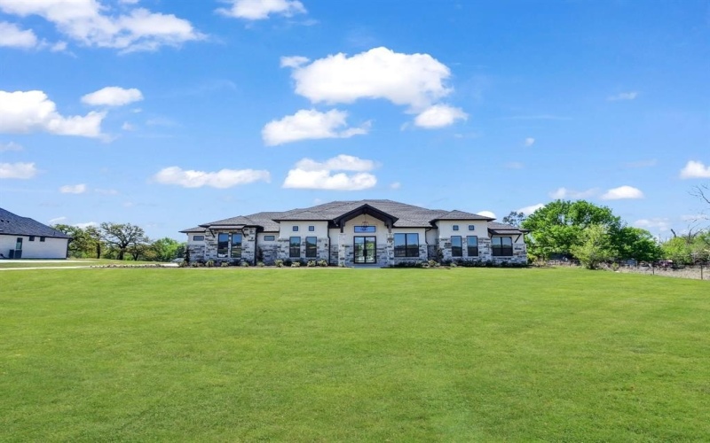 4009 Estancia Court, Weatherford, TX 76088, 4 Bedrooms Bedrooms, ,3 BathroomsBathrooms,Residential,For Sale,4009 Estancia Court,20979812