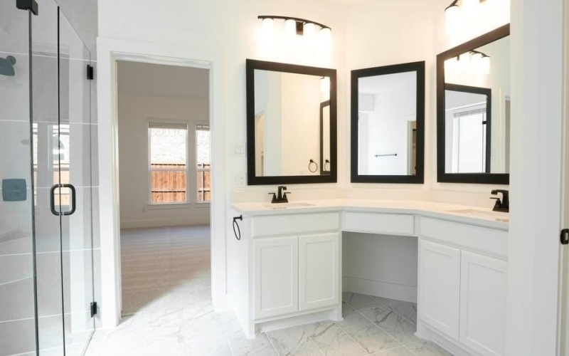 1032 Meadowlark, Forney, TX 75126, 5 Bedrooms Bedrooms, ,3 BathroomsBathrooms,Residential,For Sale,1032 Meadowlark,20979843