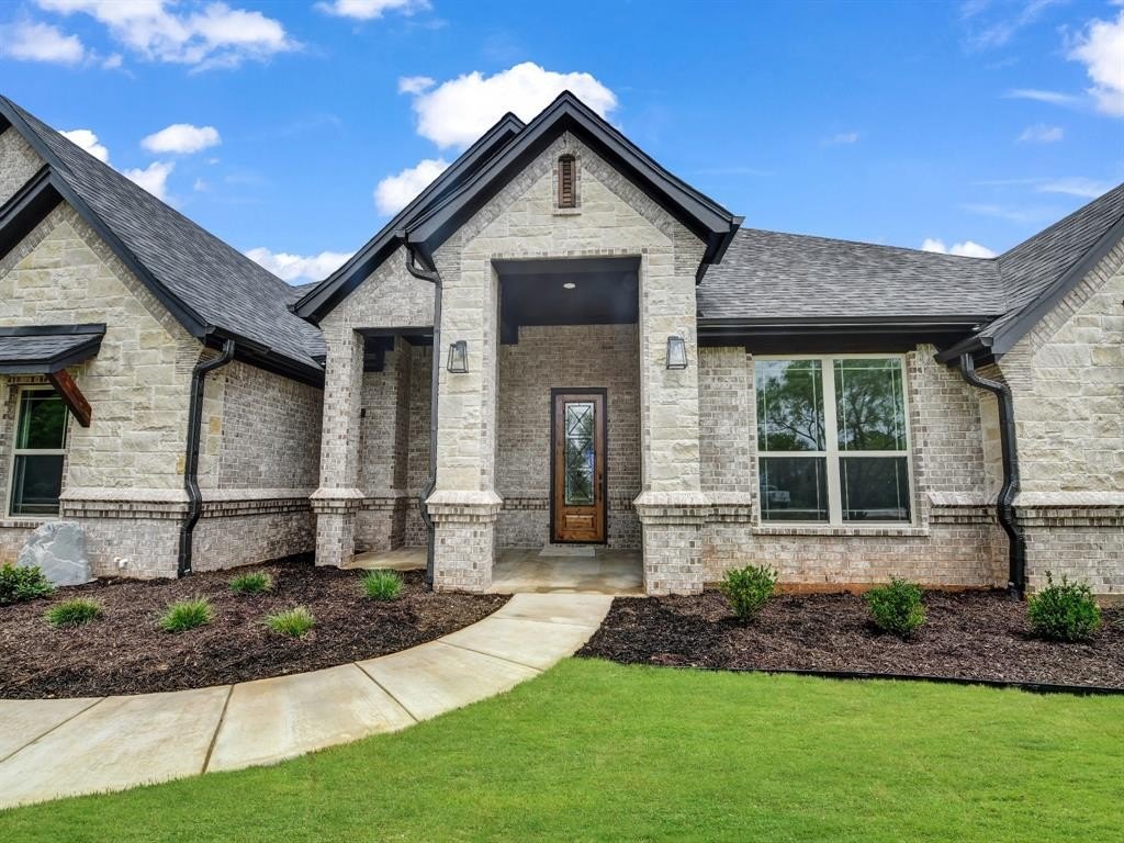1040 Arbor Vista Drive, Azle, TX 76020, 4 Bedrooms Bedrooms, ,2 BathroomsBathrooms,Residential,For Sale,1040 Arbor Vista Drive,20979887