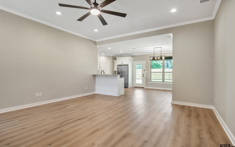 11205 CR 166, Tyler, TX 75703, 6 Bedrooms Bedrooms, ,5 BathroomsBathrooms,Residential,For Sale,11205 CR 166,25009673