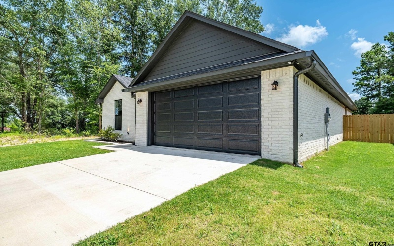 11205 CR 166, Tyler, TX 75703, 6 Bedrooms Bedrooms, ,5 BathroomsBathrooms,Residential,For Sale,11205 CR 166,25009673