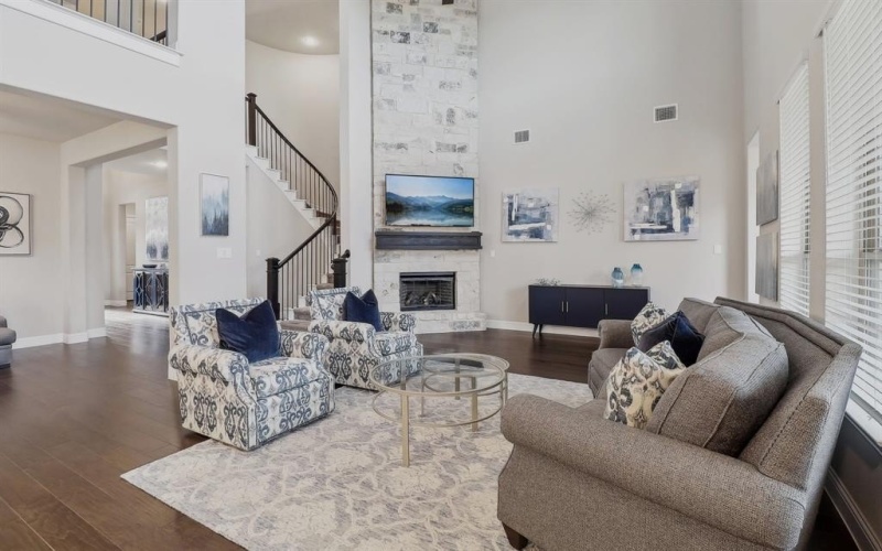 616 Windy Ridge Lane, Rockwall, TX 75087, 5 Bedrooms Bedrooms, ,5 BathroomsBathrooms,Residential,For Sale,616 Windy Ridge Lane,20808743