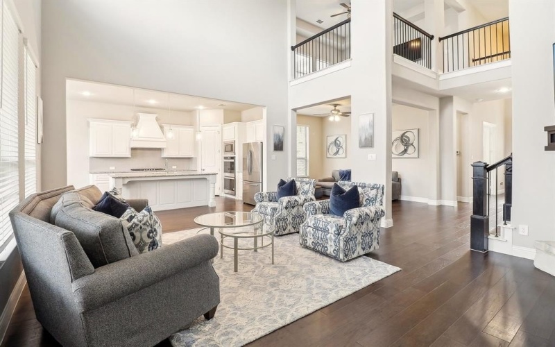 616 Windy Ridge Lane, Rockwall, TX 75087, 5 Bedrooms Bedrooms, ,5 BathroomsBathrooms,Residential,For Sale,616 Windy Ridge Lane,20808743