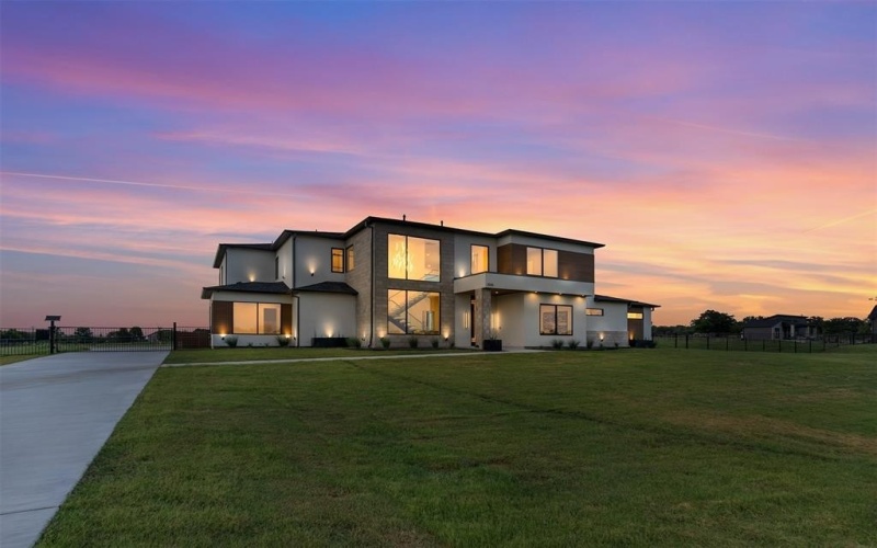 2005 High Meadow Court, Bartonville, TX 76226, 5 Bedrooms Bedrooms, ,6 BathroomsBathrooms,Residential,For Sale,2005 High Meadow Court,20934463